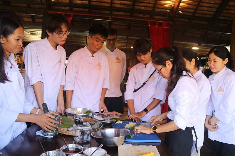 Study Field Trip: Exploring Khmer Culture & Cuisine | Academy of ...